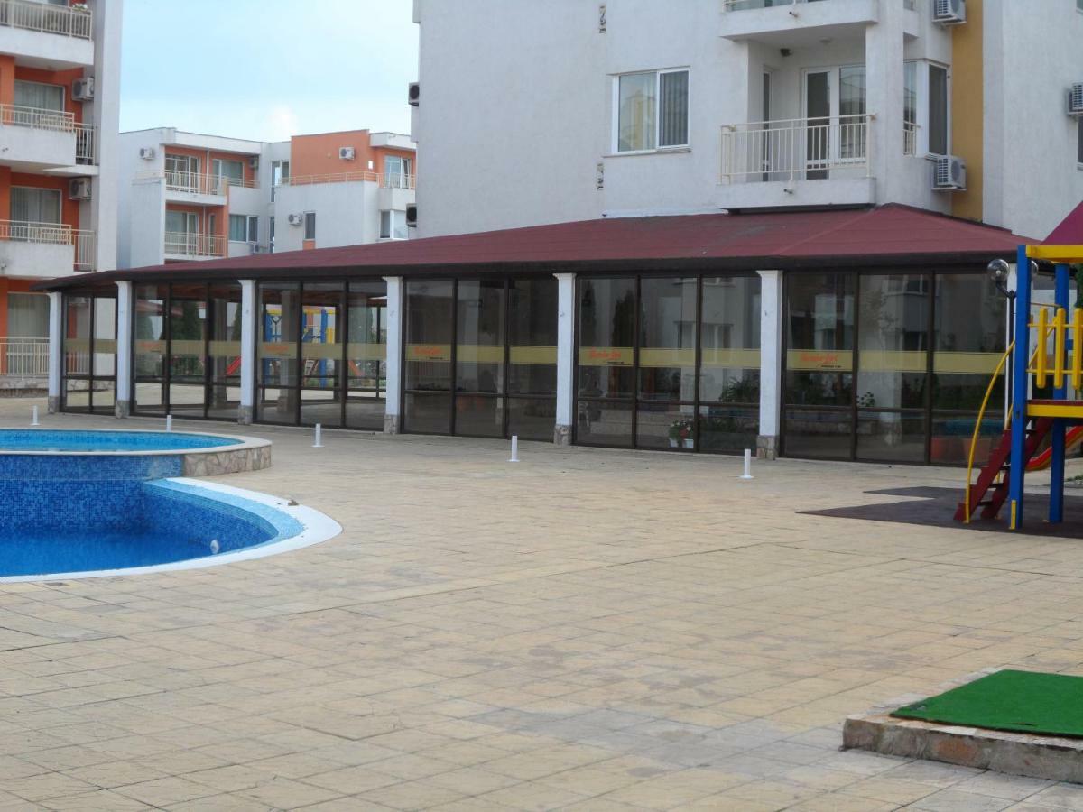 Студия Несебър Форт Клуб Slantschew brjag Exterior foto